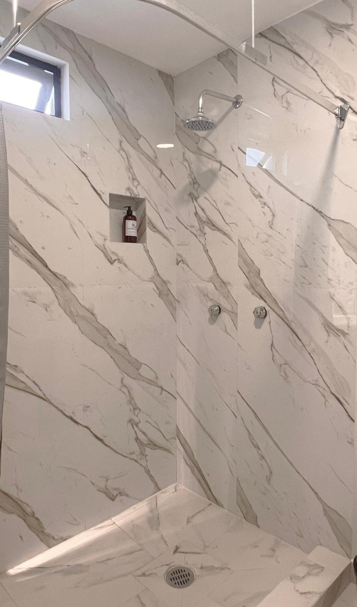 Suites Ciento 37 Λεόν Εξωτερικό φωτογραφία