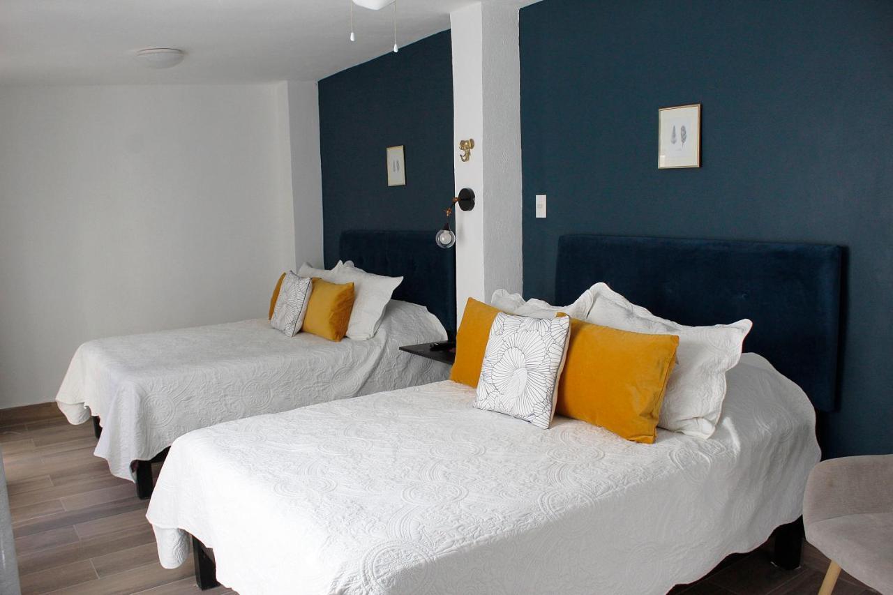 Suites Ciento 37 Λεόν Εξωτερικό φωτογραφία